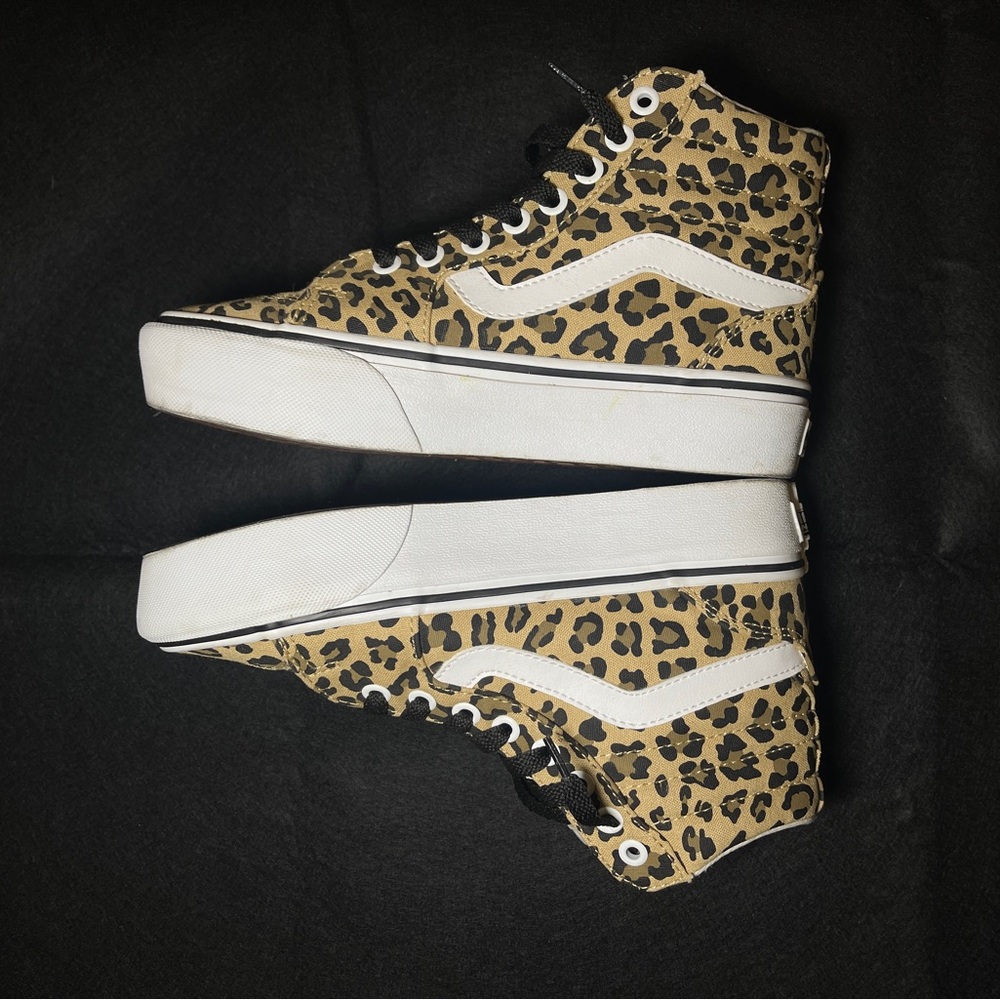 Vans Filmore Hi Top Leopard Platforms - Size 5.5
